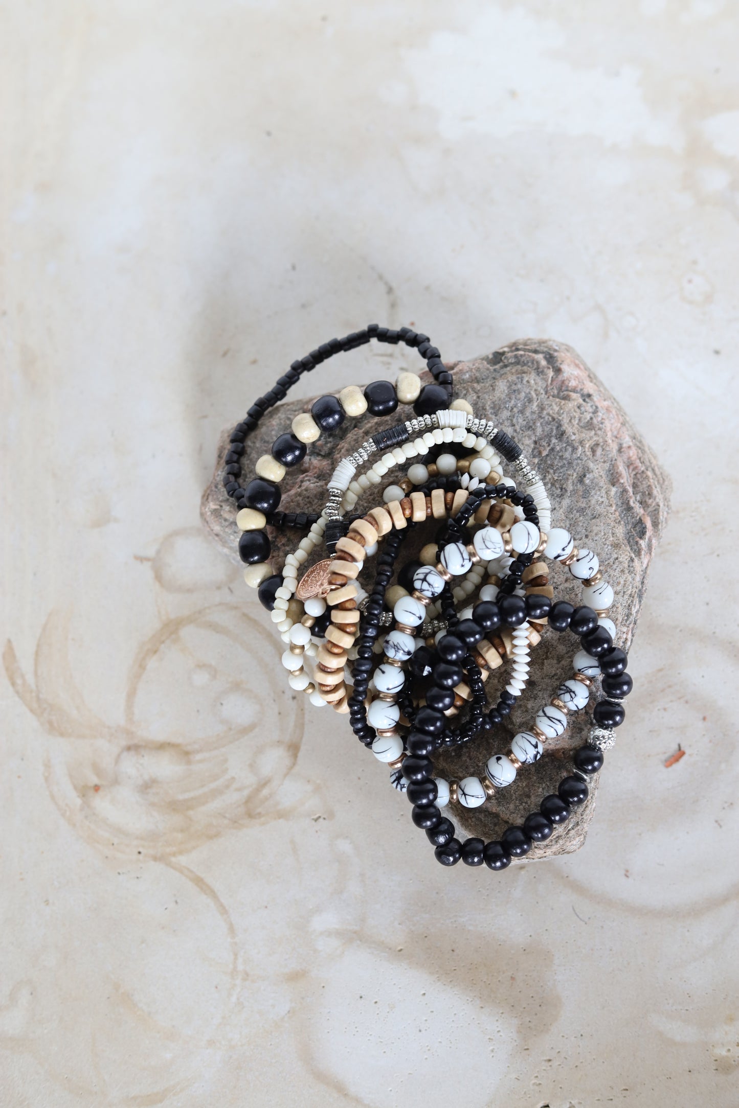 014 R1-65 BLACK/GOLD/TAN BEADED BRACELET SET
