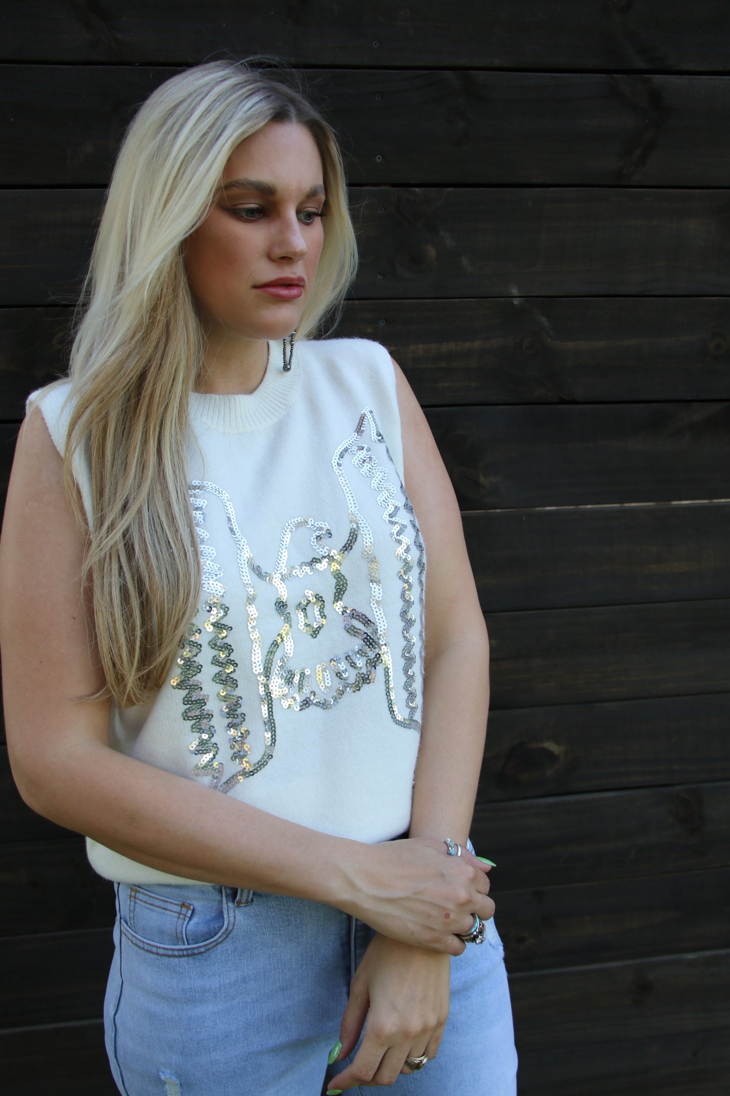 SINGLE TH2086 TB IVORY SEQUIN SWEATER VEST (1 Piece)