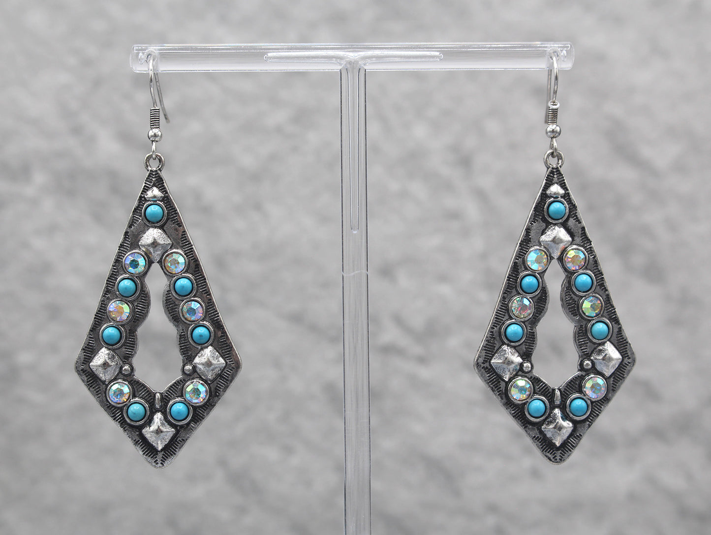 0649 (1) DIAMOND SHAPE SILVER ER WITH TURQ AND CRY STONES