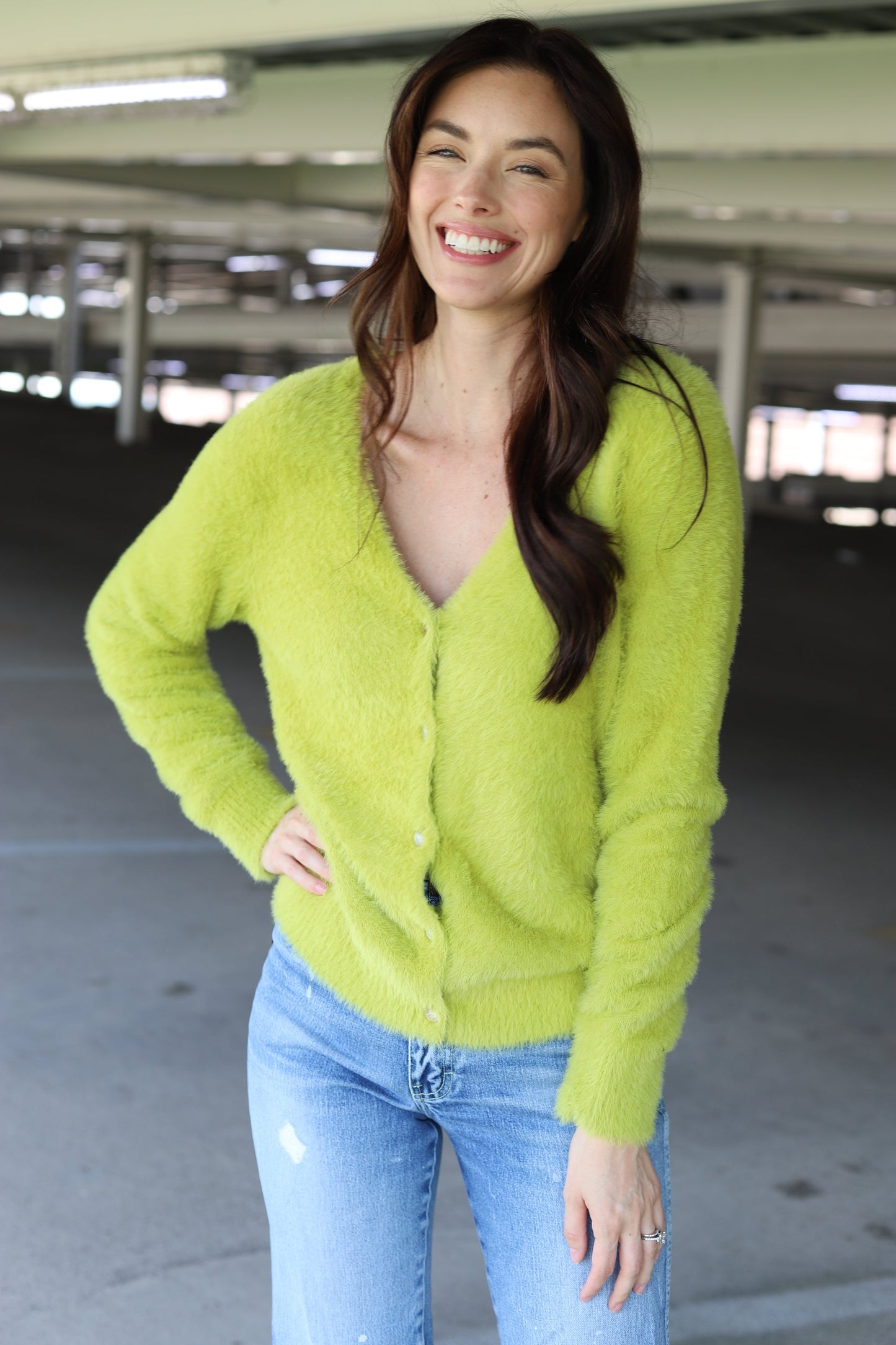 TH1625 S248 FUZZY BUTTON SWEATER LIME (1 PEICE)