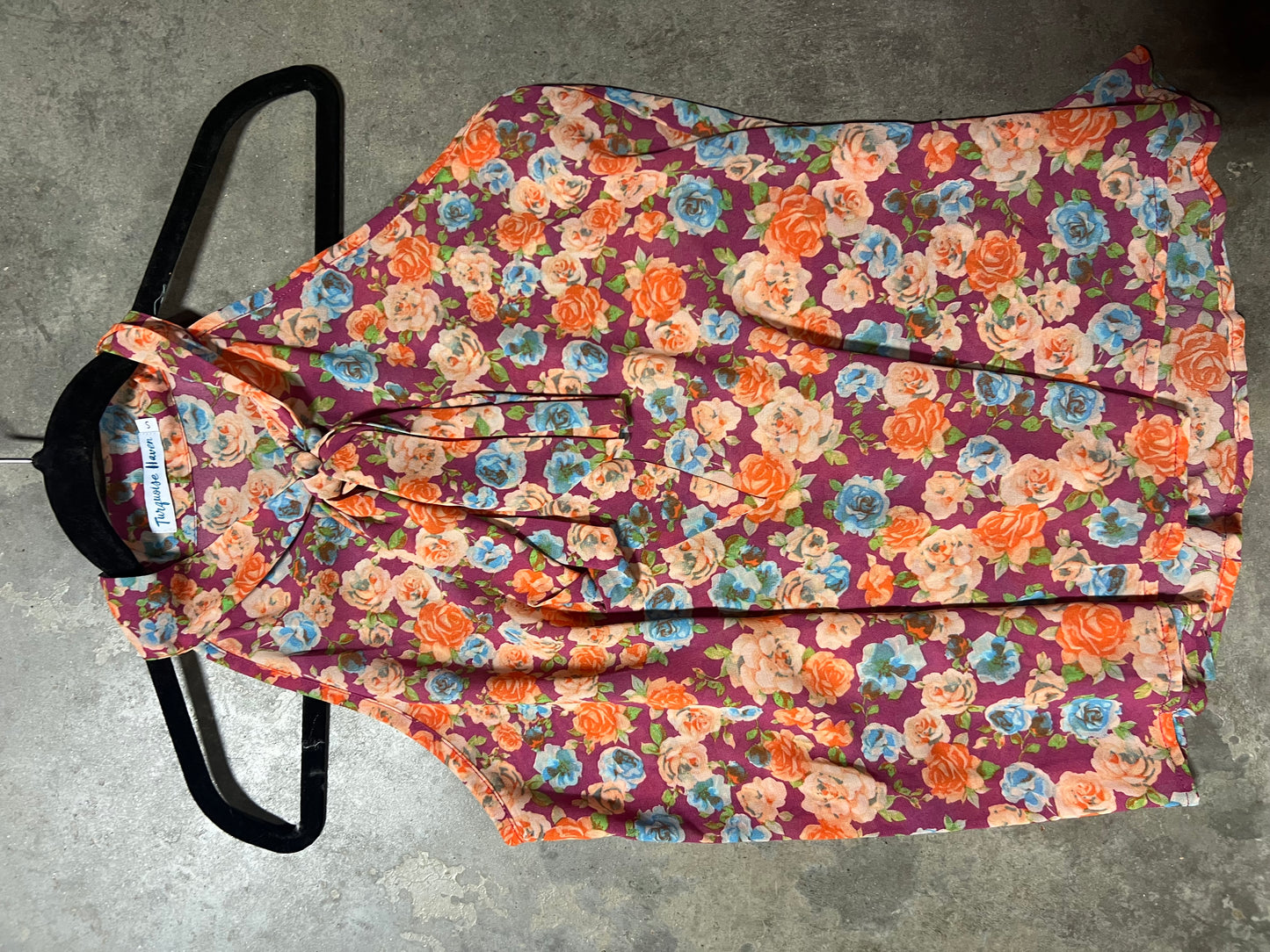 TH2010 SLEEVELESS TIE TOP - FLORAL PRINT