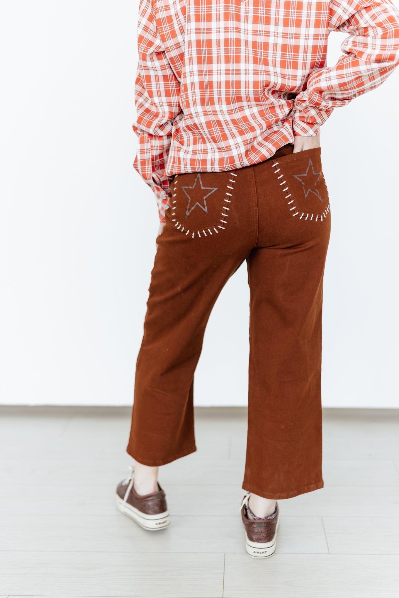 TH245 COWBOY BROWN JEANS (1 Piece)