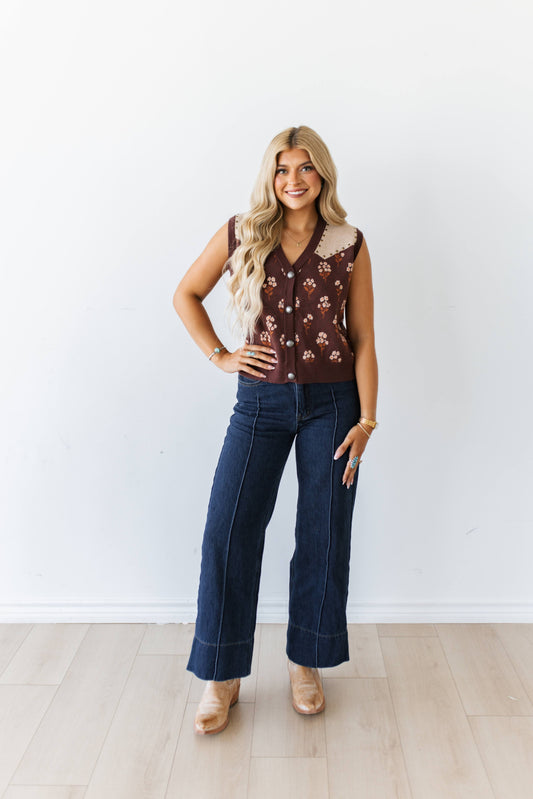 TH316 SWEATER VEST BROWN FLOWER CLUSTER ( 7 PIECE)