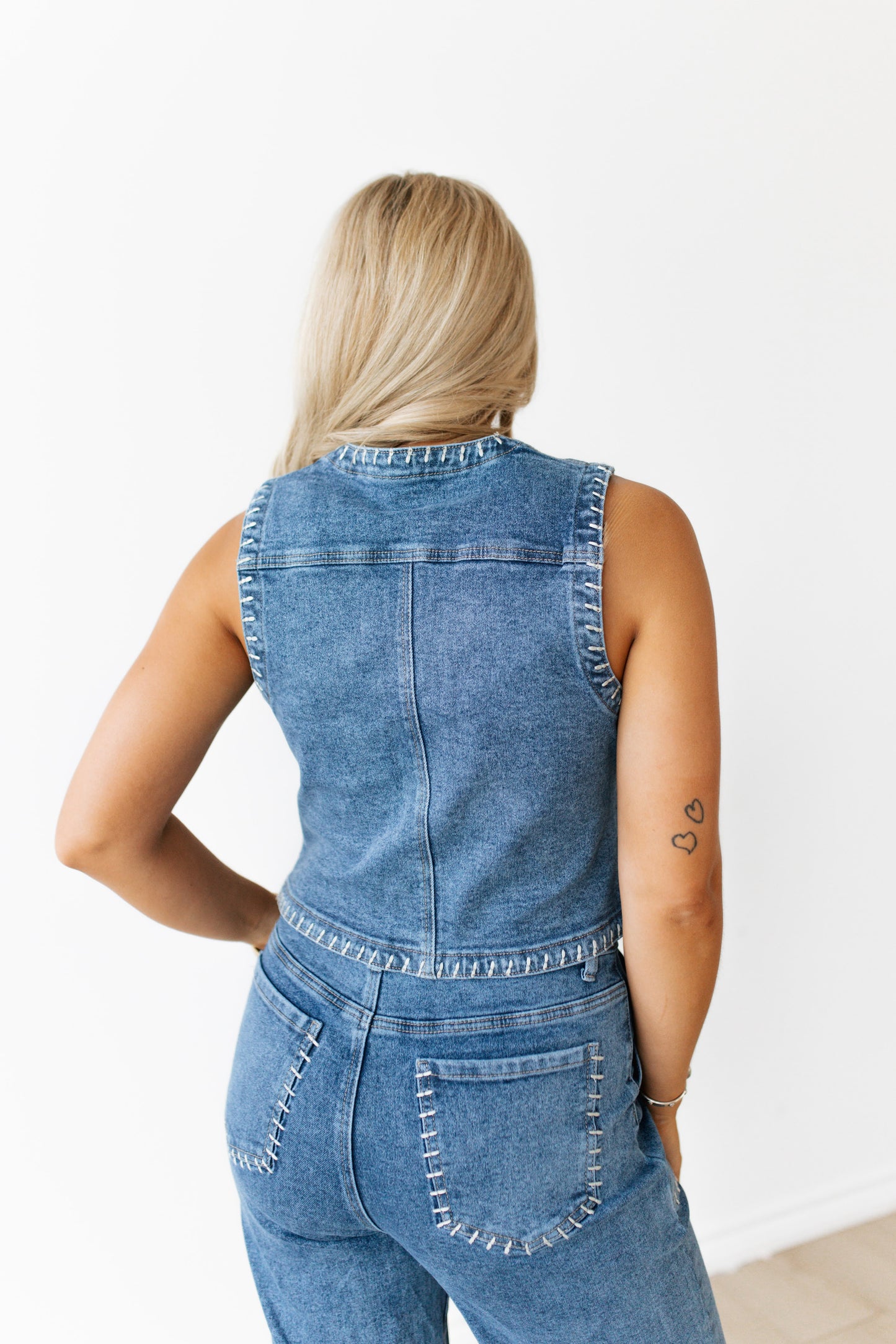 TH9800 DENIM STITCH VEST (7 PIECE)