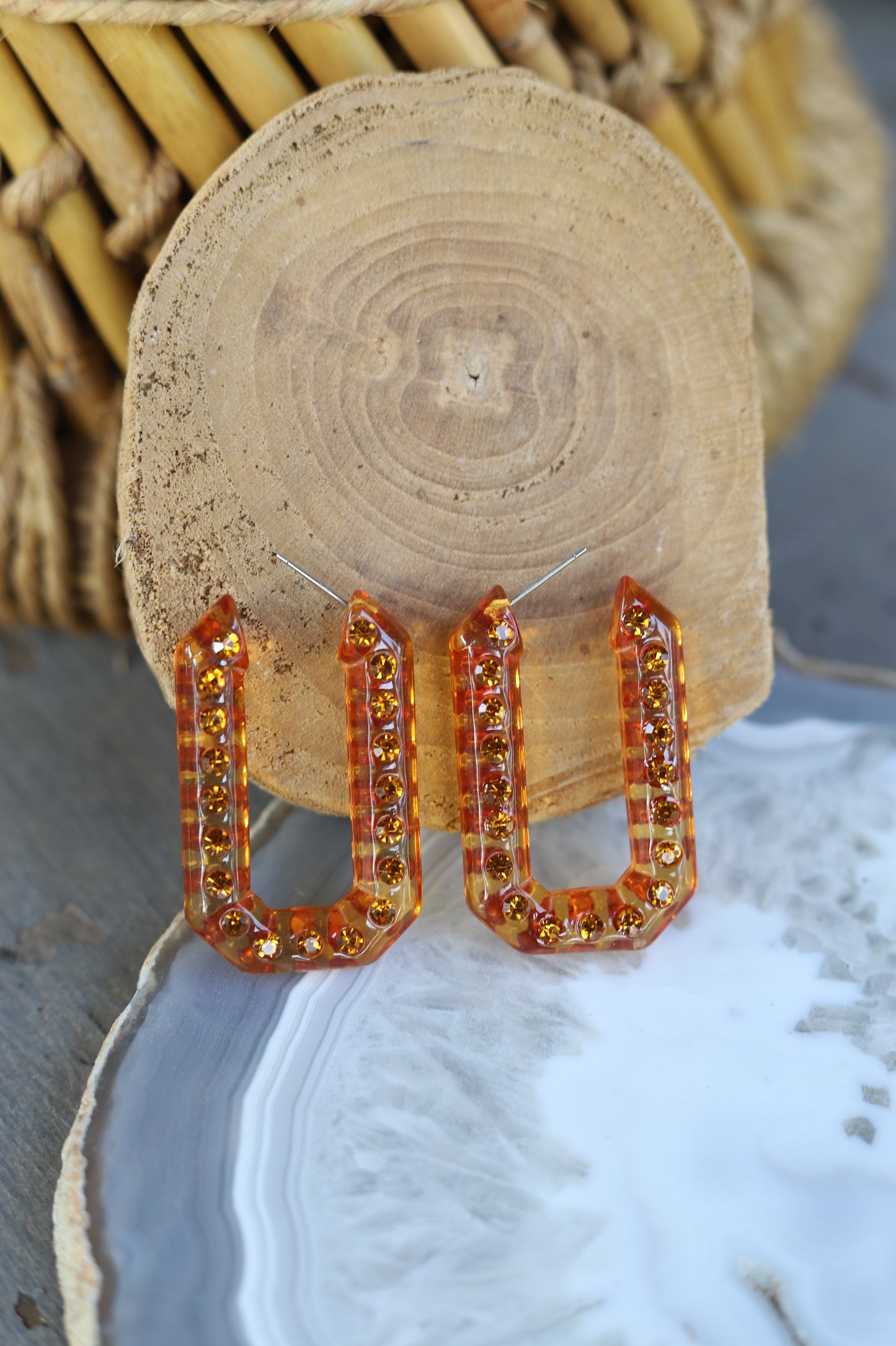 40225 H156 ACRYLIC HOOP AMBER CRYSTAL EARRING