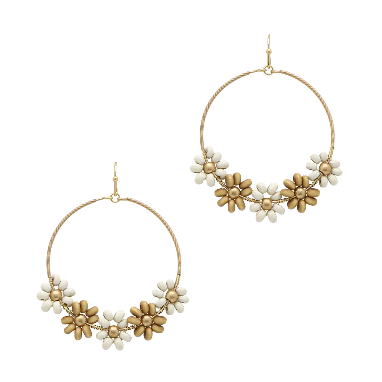 4038 T89 NAT CIRCLE WOOD FLOWER EARRINGS NATURAL