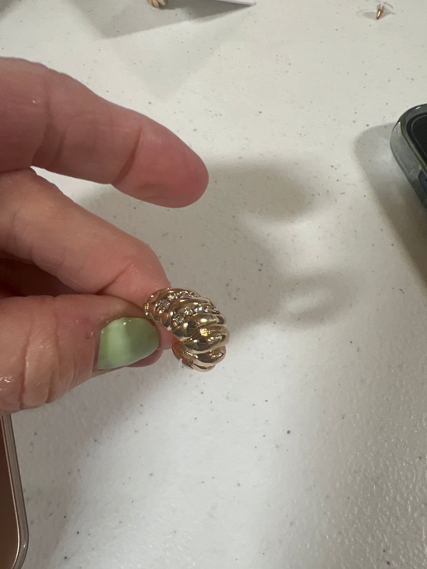 1710 H162 GOLD DOME HOOP