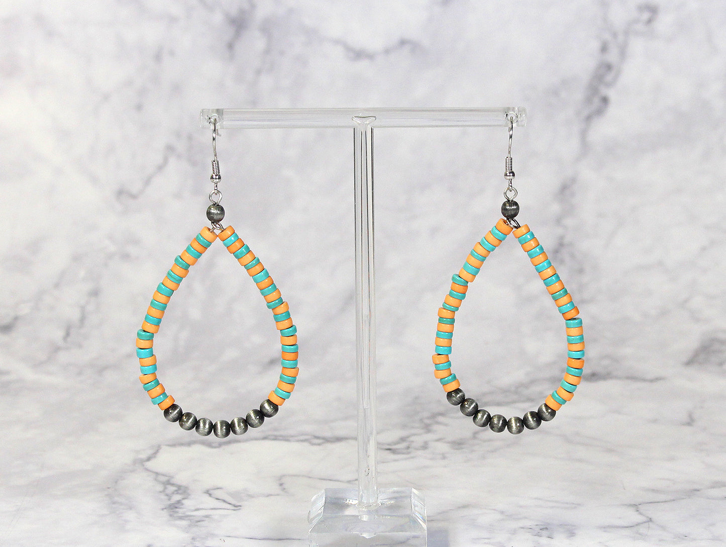 1600 H69 Western Beaded Teardrop Earrings – Yellow & Silver
