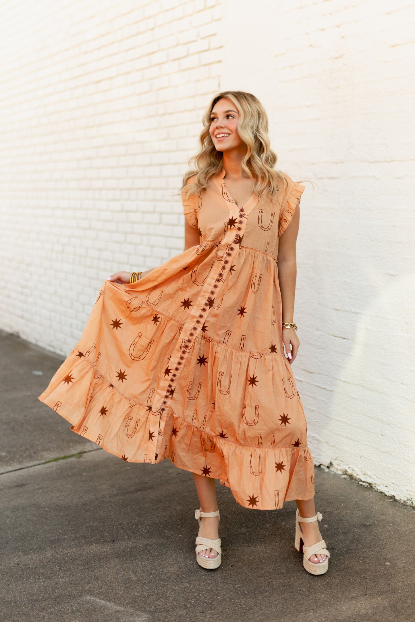 226D01 PEACH TAN HORSESHOE DRESS (7 Piece)
