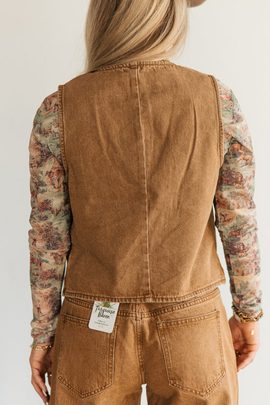 TH2922 S262 BROWN VEST (1 Pieces)