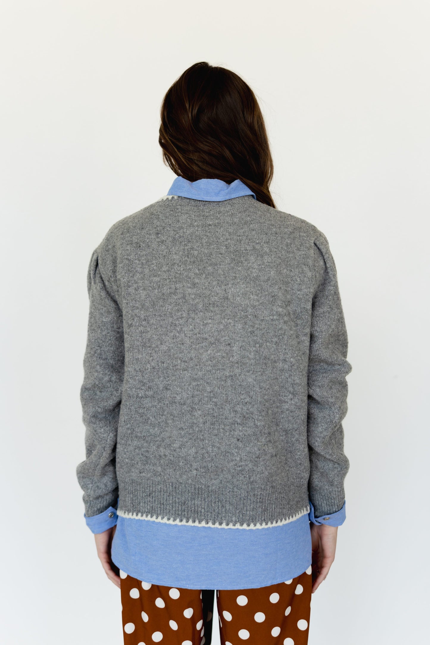 TH6942 HORSESHOE HORSE GRAY SWEATER (7 Piece)