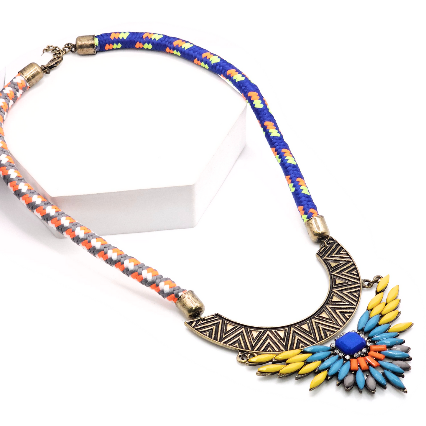 3749 T33 Multicolor Tribal Statement Necklace