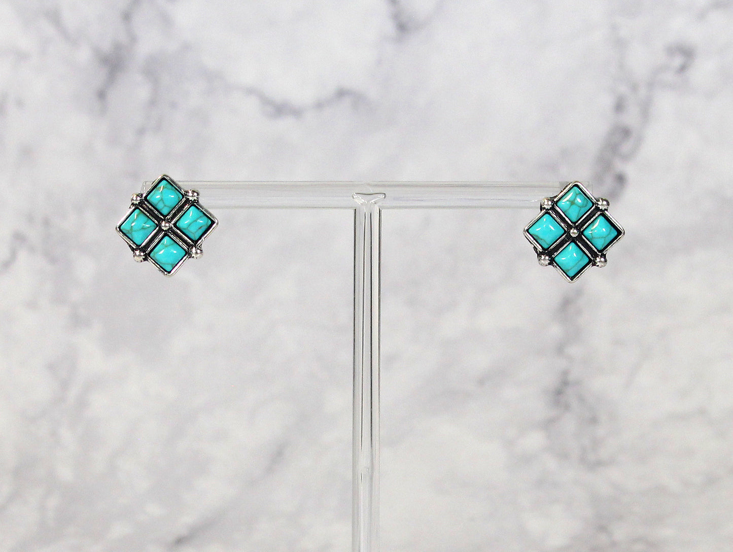 1580 (1) DIAMOND SHAPED TURQ STUD EARRING