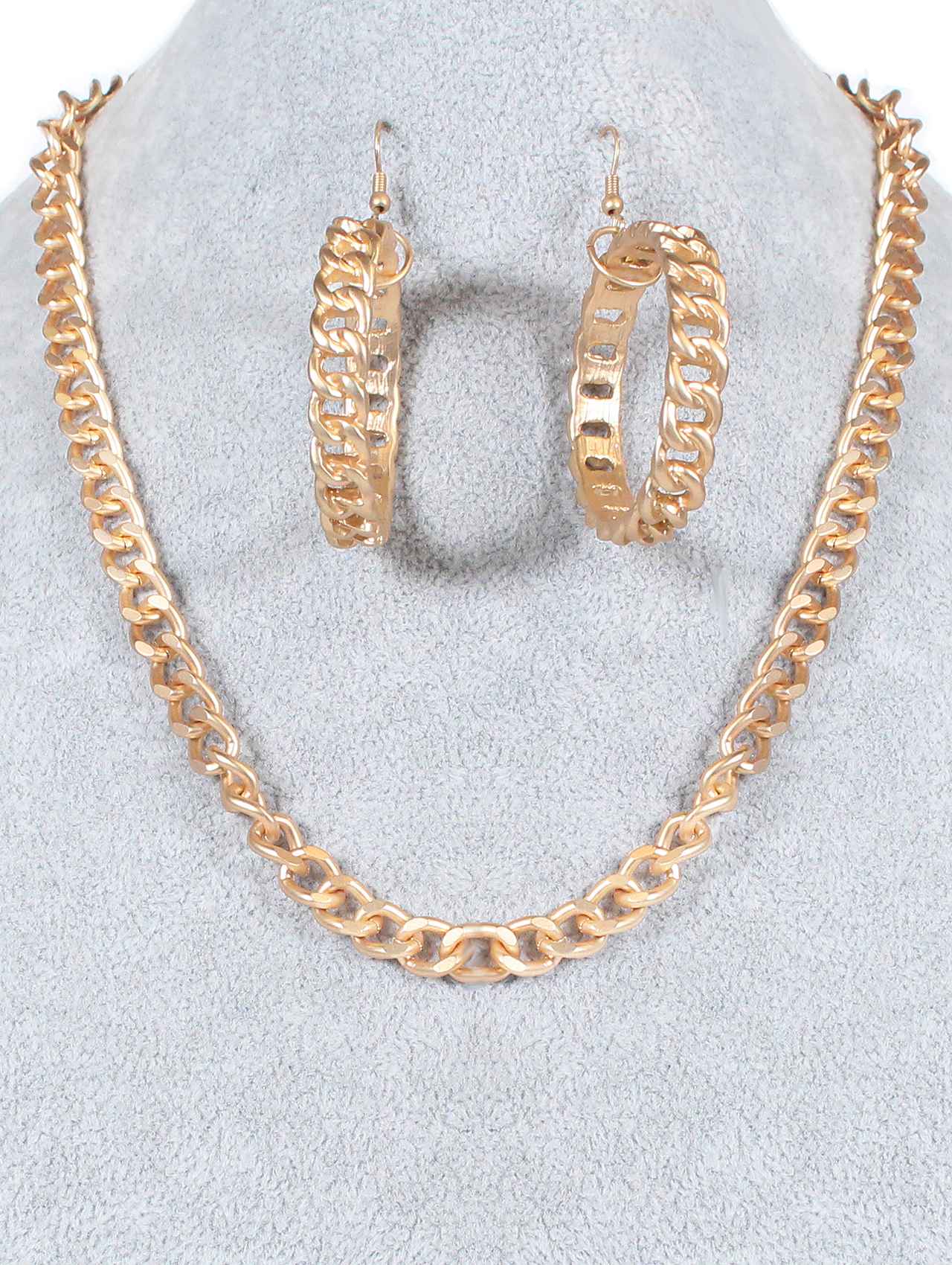 0136 HH174 Gold-Tone Chunky Chain Necklace and Hoop Earrings Set HH174