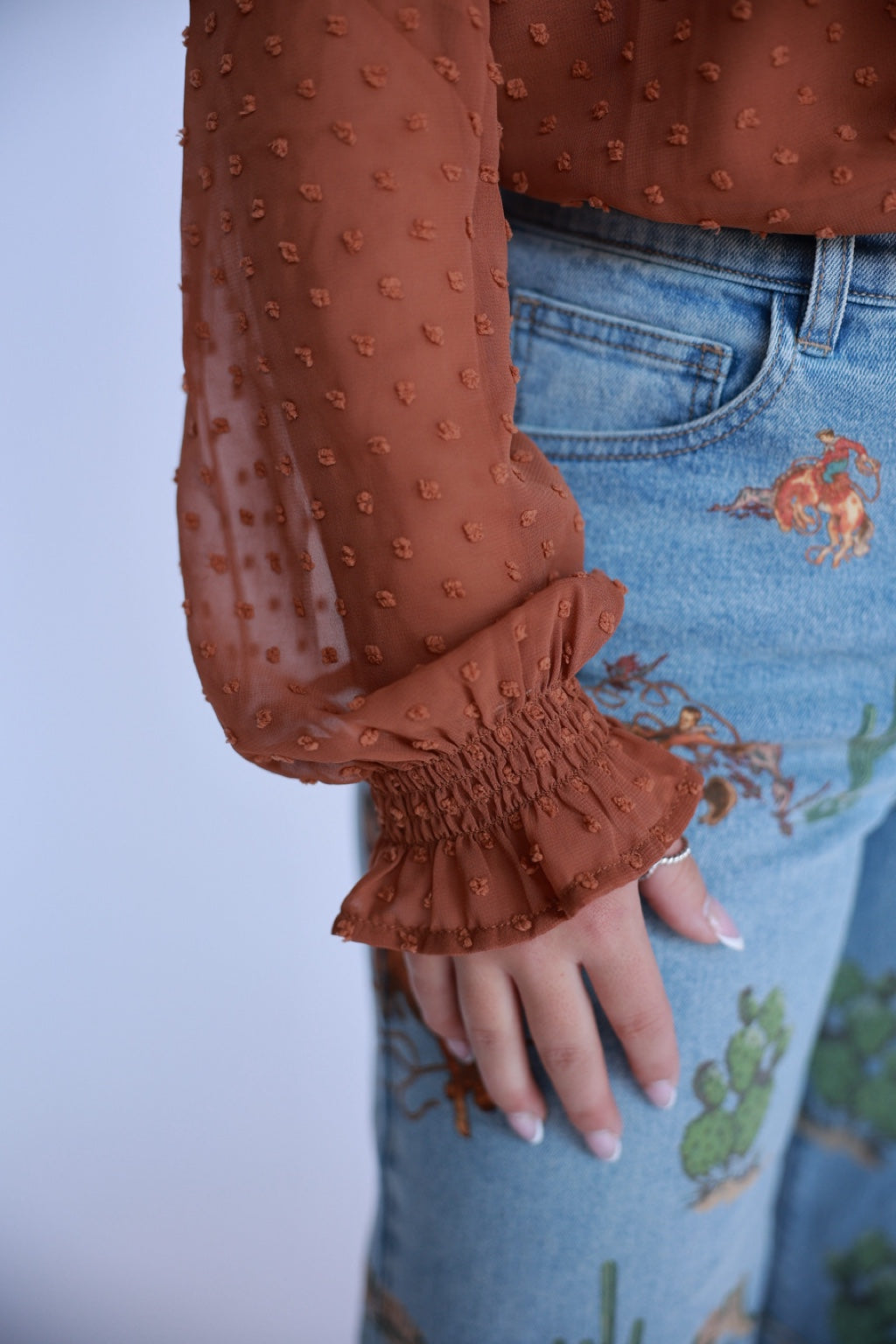 TH77 Brown Dobby Dot Ruffle Blouse 5