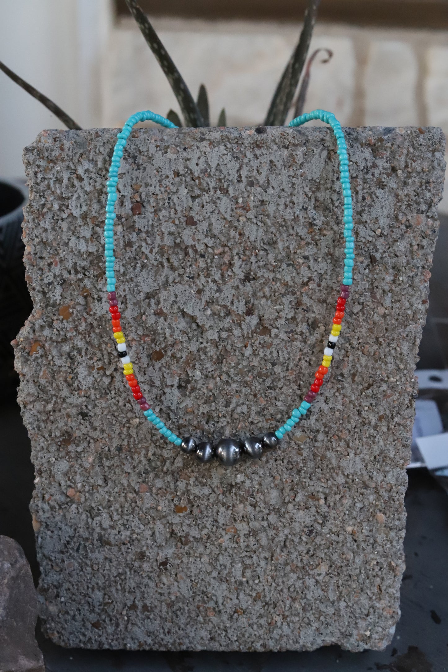 0799 HH173 TURQ WESTERN GRADUATED FAUX SILVER SEED BEAD NL