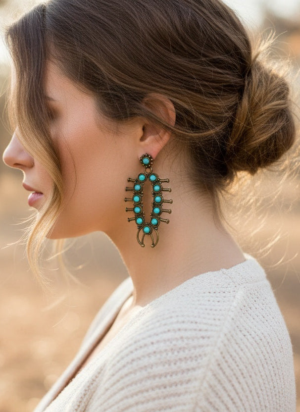 25261 R2-4 ANTIQUE GOLD SQUASH EARRING