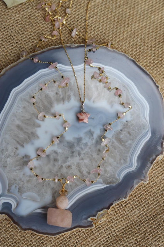 71915 R1- 49 Genuine Star Charm Necklace