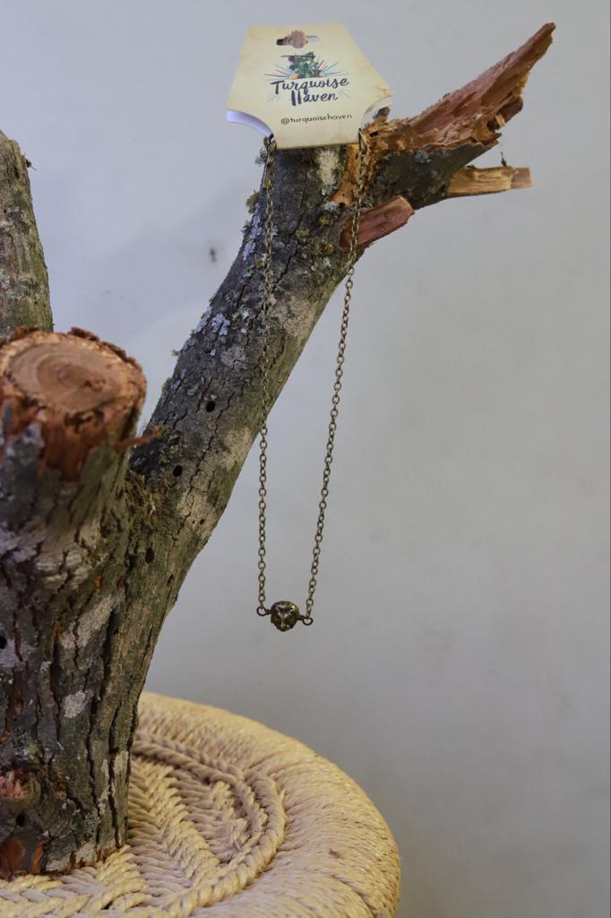 12131 N2-25 Lion Necklace