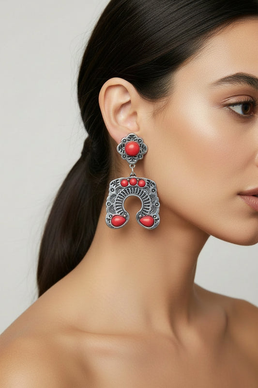 0279 H3 RED U SHAPED EARRINGS
