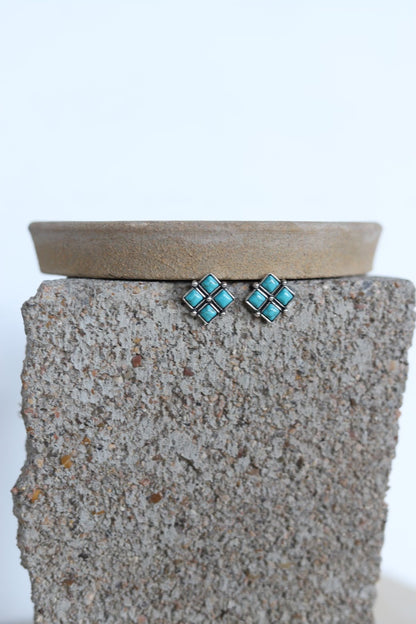1580 (1) DIAMOND SHAPED TURQ STUD EARRING