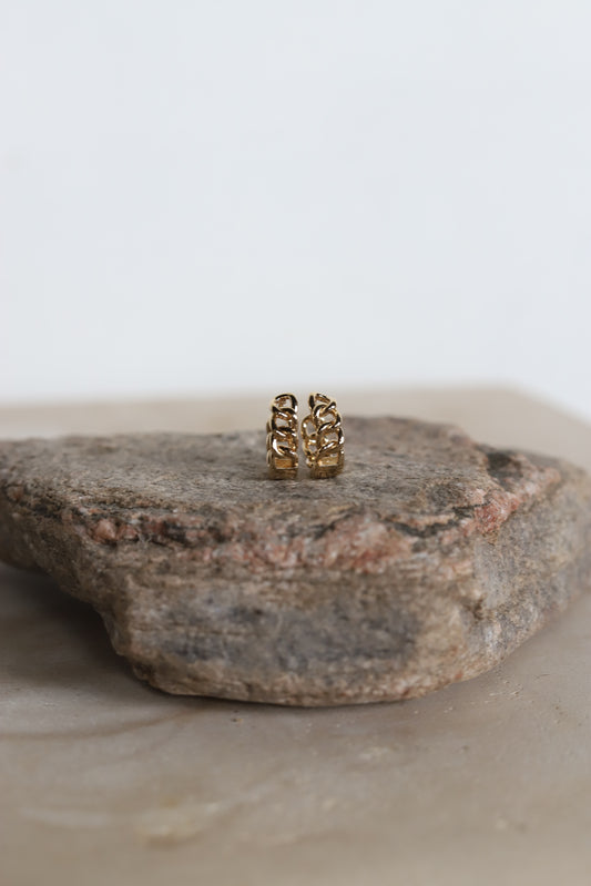 945 GD L5 GOLD HOOP EARRING