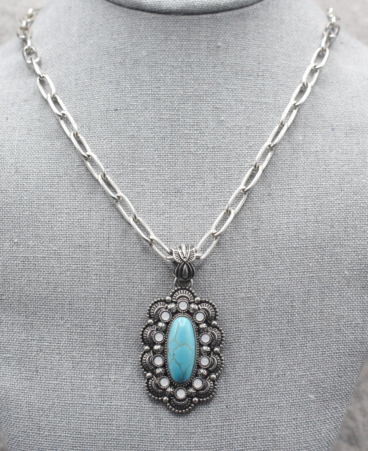 0431 HH211 OVAL TURQ CHAIN NL