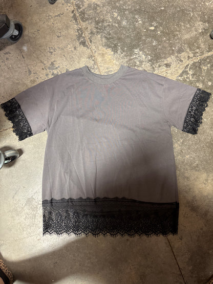 TH370 VINTAGE BLK WASH WITH LACE TRIM TEE (7 PIECE)