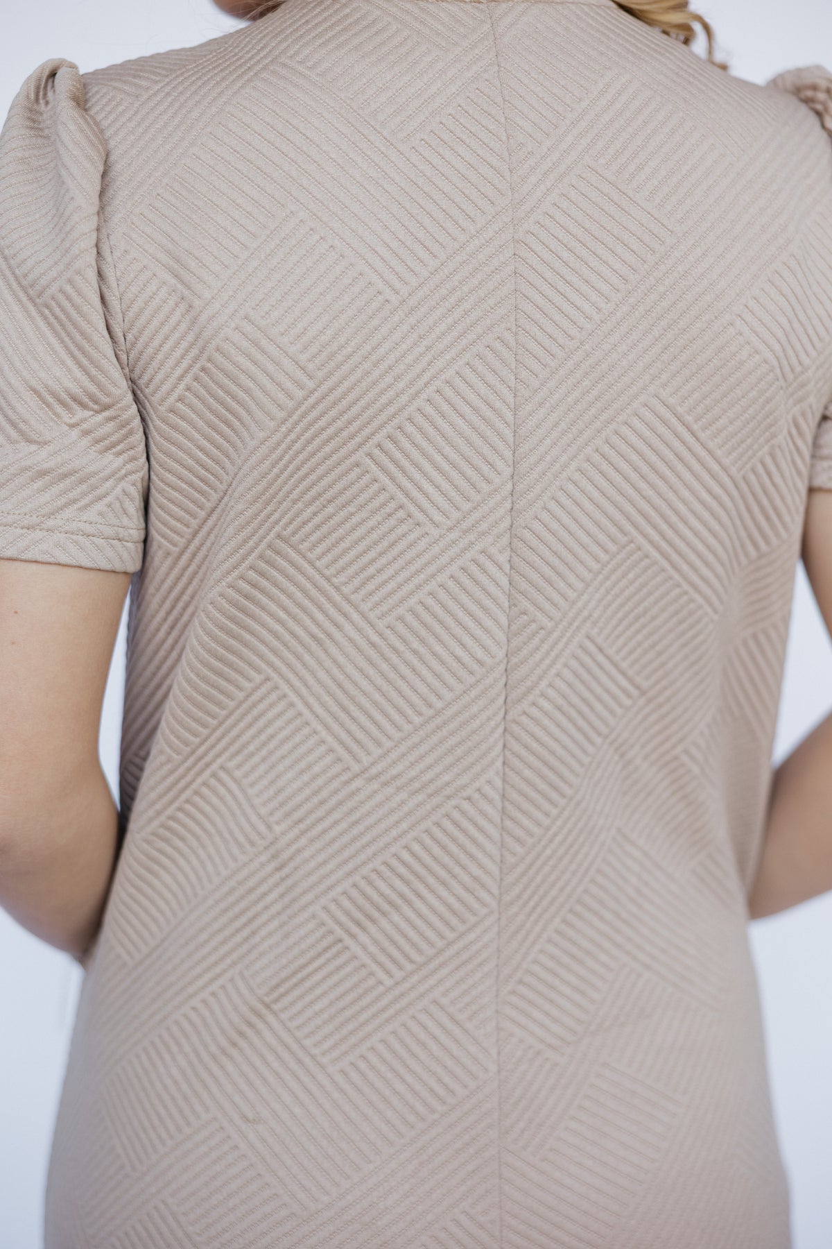 TH88 TAUPE QUILTED JUMPER (7 Piece)2