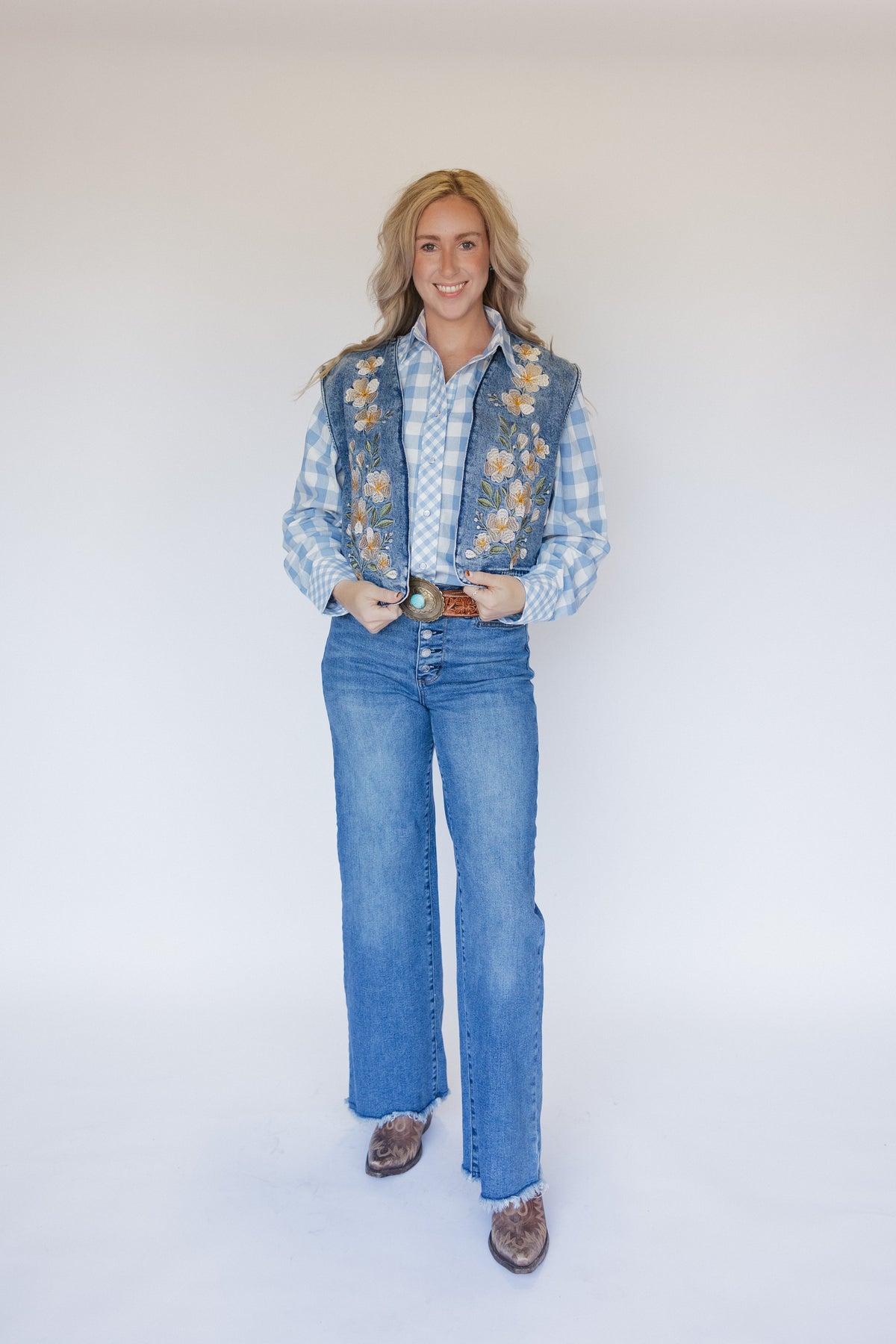 TH162 IVORY FLORAL VEST (7 Piece)