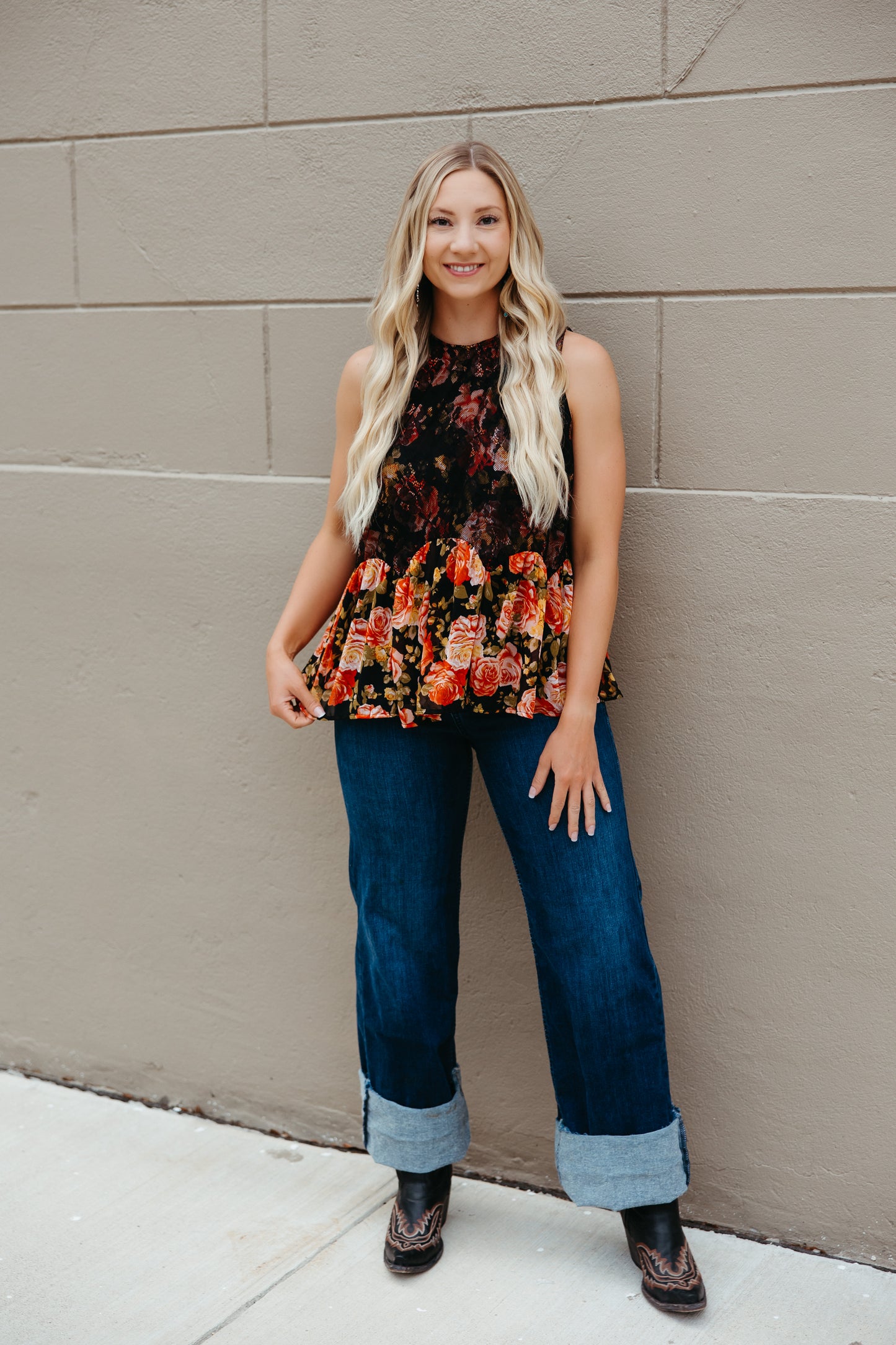TH2534 ROSE LACE TOP (7 Piece)