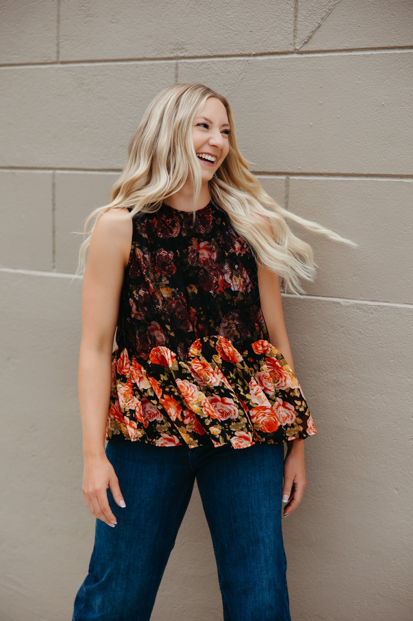 TH2534 ROSE LACE TOP (7 Piece)