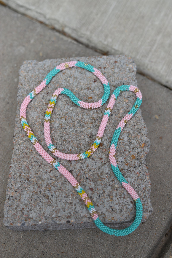 1012 PINK SEEDBEAD  NECKLACE