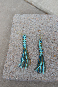 1148 CYLINDER DROP SEADBEAD EARRING