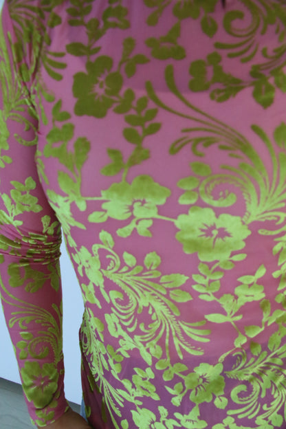 TH1221 PINK GREEN VELVET  (7 Piece)