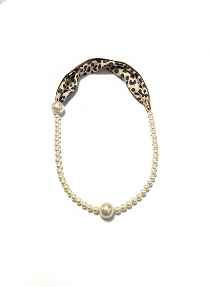 60059 R1-167 LEOPARD PRINT SCARF AND PEARL NL