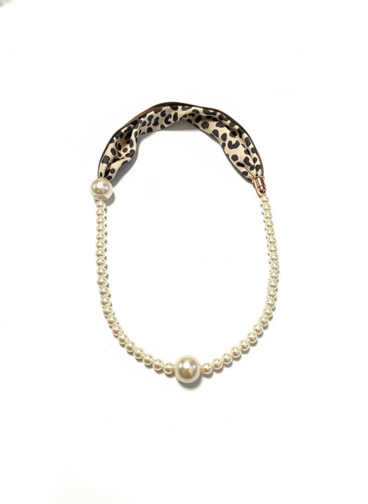 60059 R1-167 LEOPARD PRINT SCARF AND PEARL NL