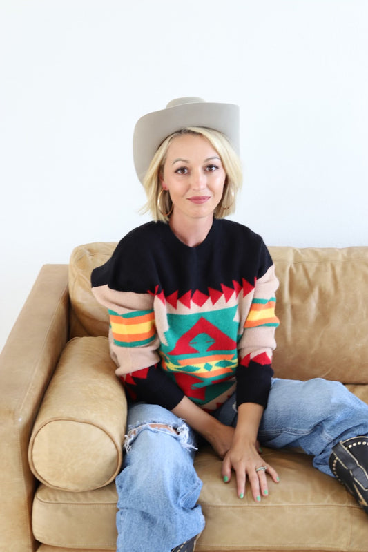 TH9045 BLACK AZTEC SWEATER (1 PIECE)