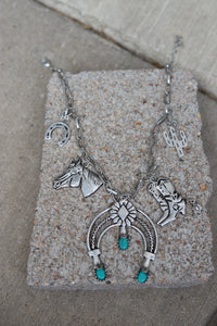 1140 HORSESHOE CHARM NECKLACE