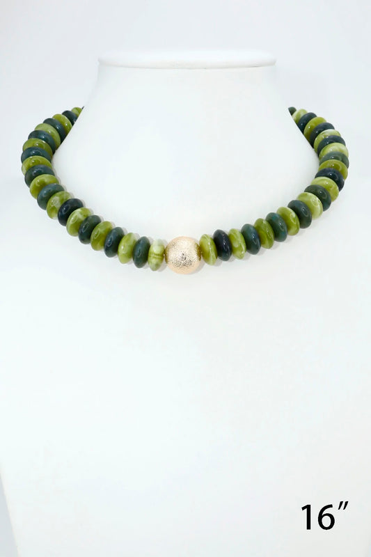 230 HH244 GREEN COLOR WIDE BEADED NECKLACE