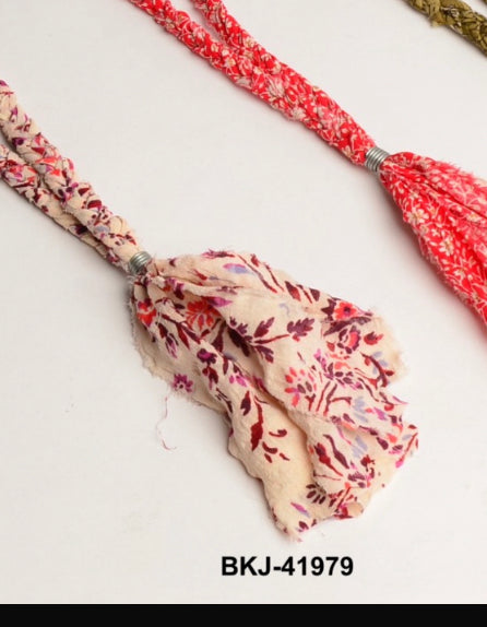 TH1155 FABRIC NECKLACE - IVORY