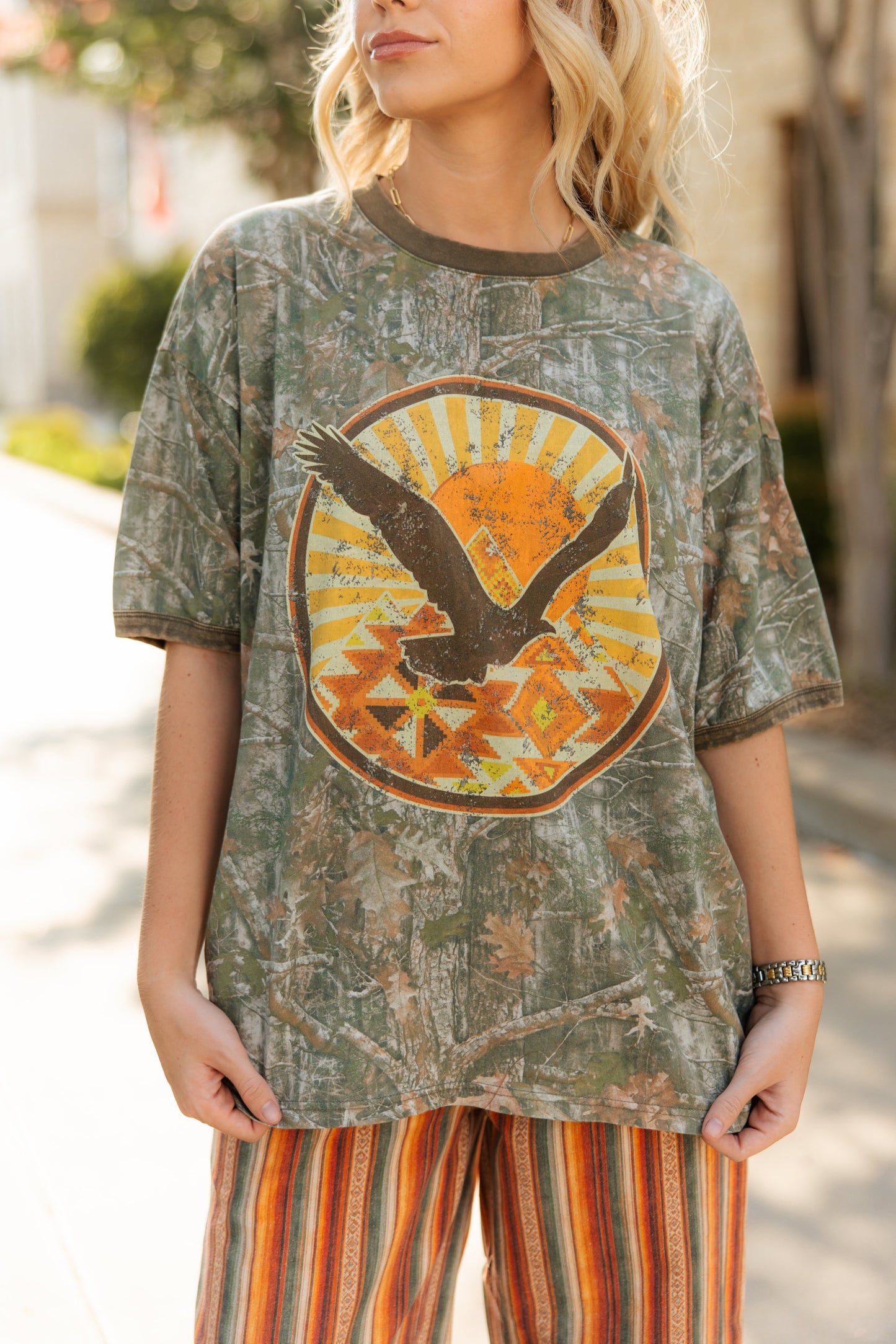 VR1 CAMO EAGLE GRAPHIC TEE (7 PIECE)