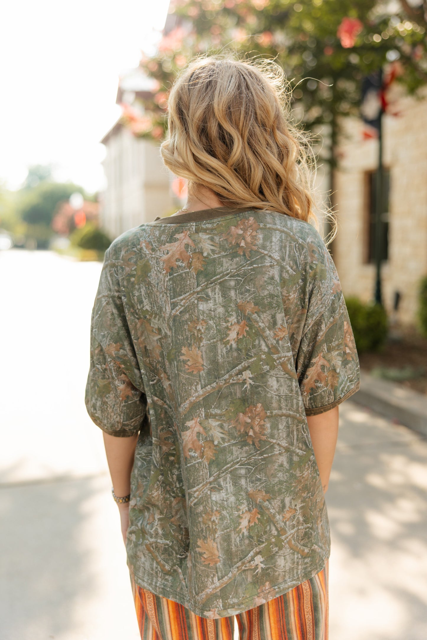 VR1 CAMO EAGLE GRAPHIC TEE (7 PIECE)