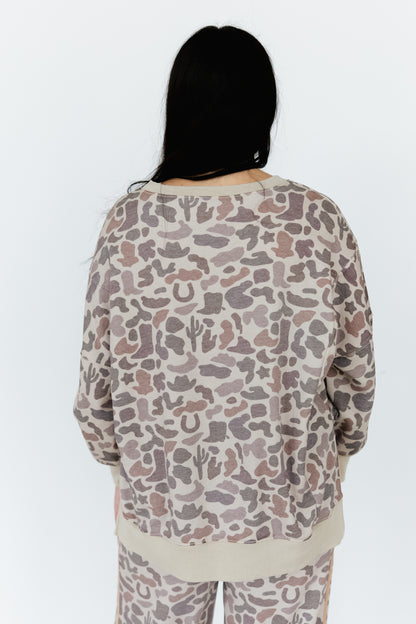 TH2308 WESTERN CAMO SWEATSHIRT (7 PIECE)