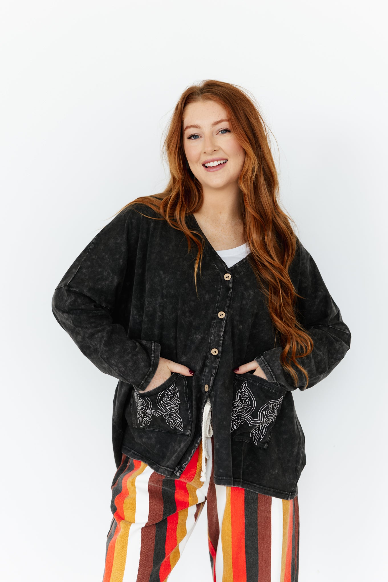 TH8326  VINTAGE WASH CARDI WITH STITCH (7 Piece)