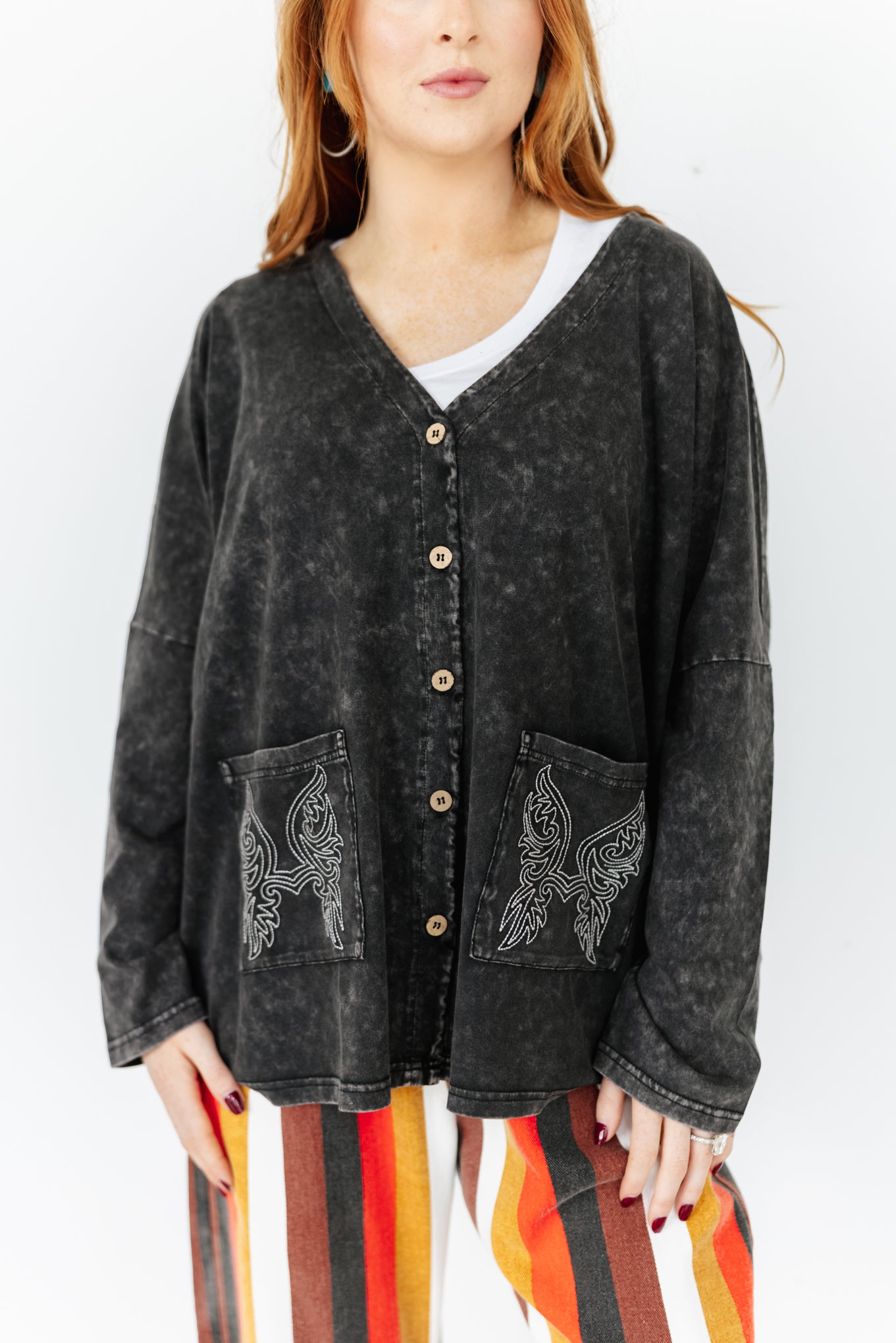 TH8326  VINTAGE WASH CARDI WITH STITCH (7 Piece)