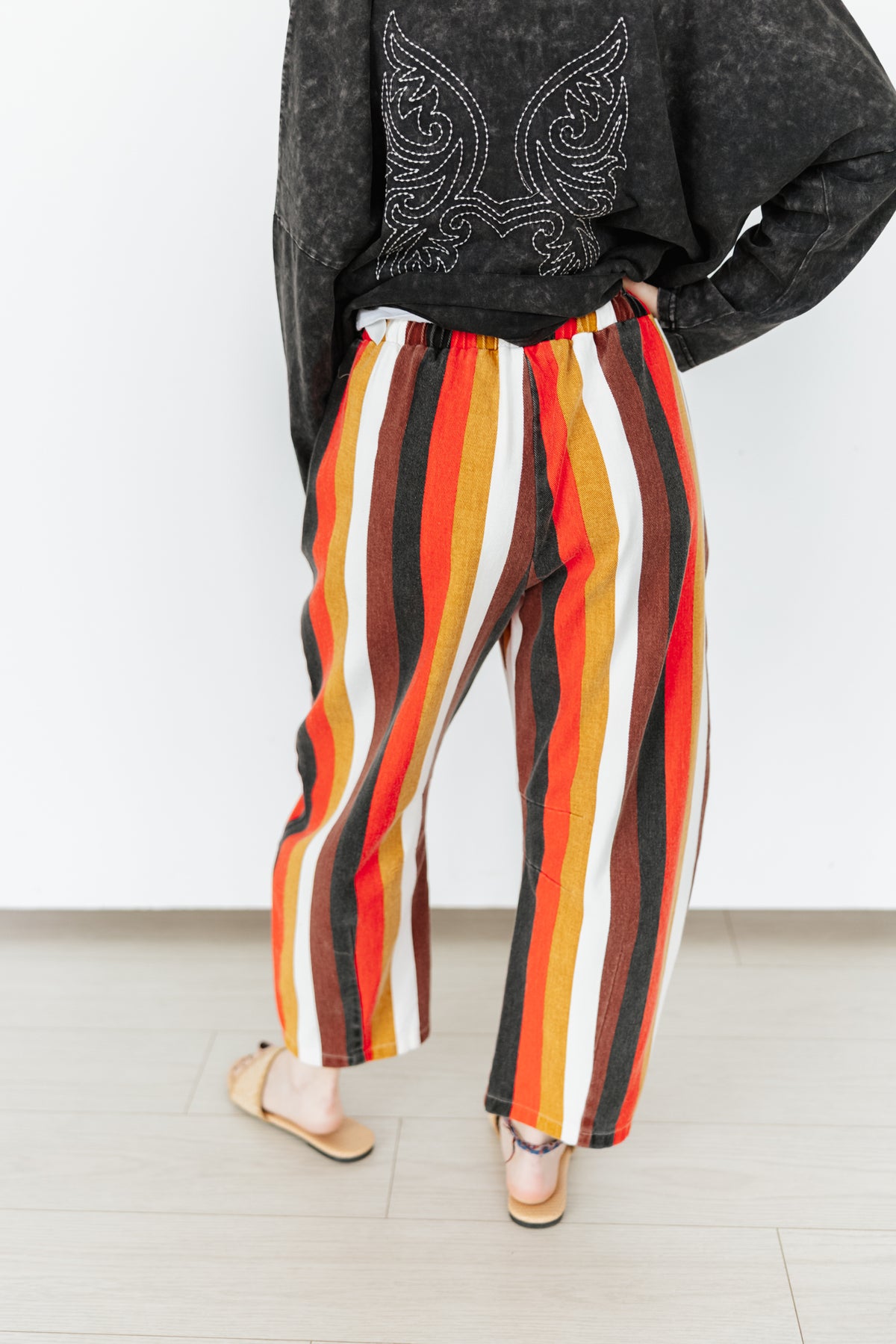 TH2107 MULTI STRIPE BARREL PANT (7 Piece)