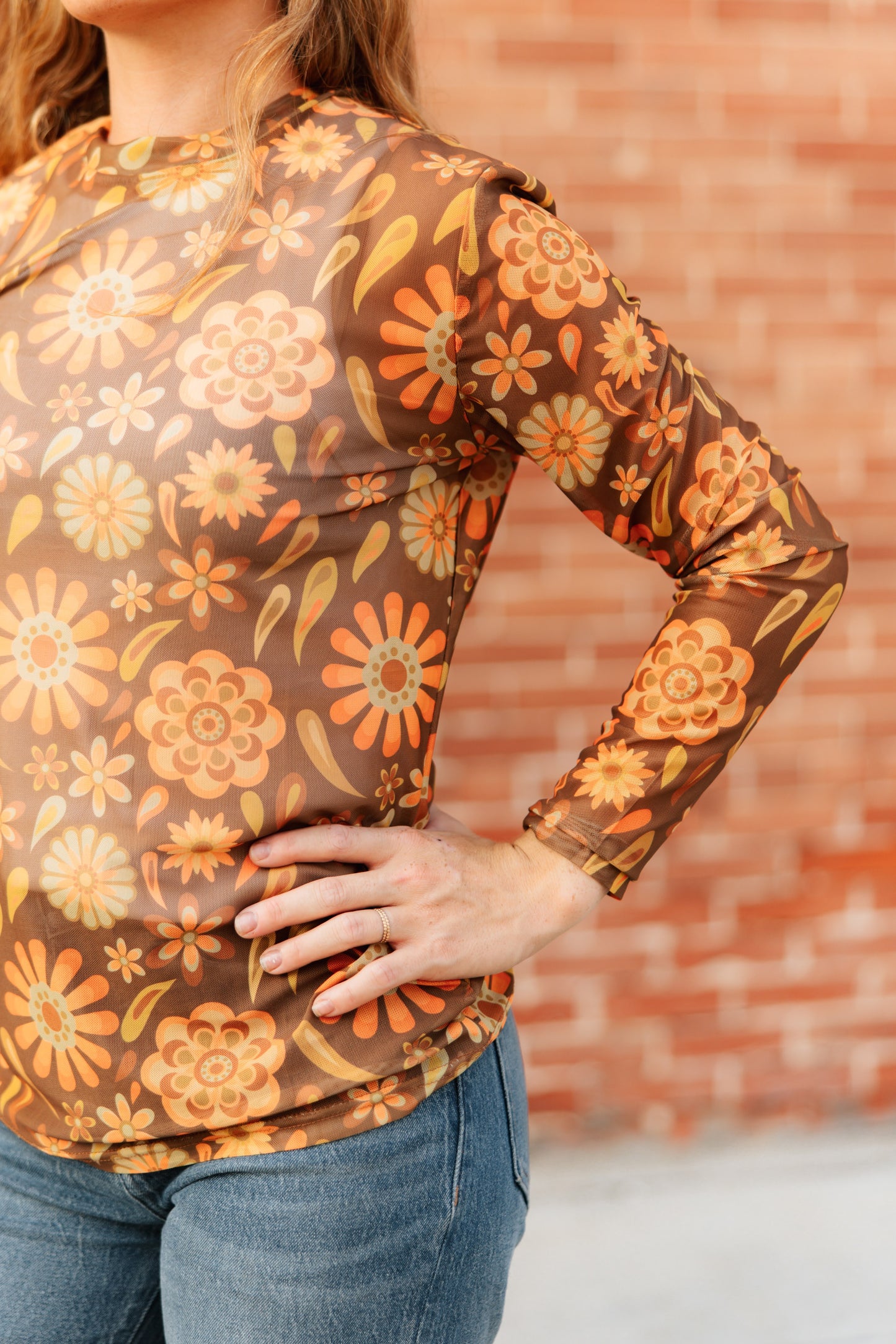 TH1221 BROWN RETRO FLORAL MESH TOP (7 Piece)