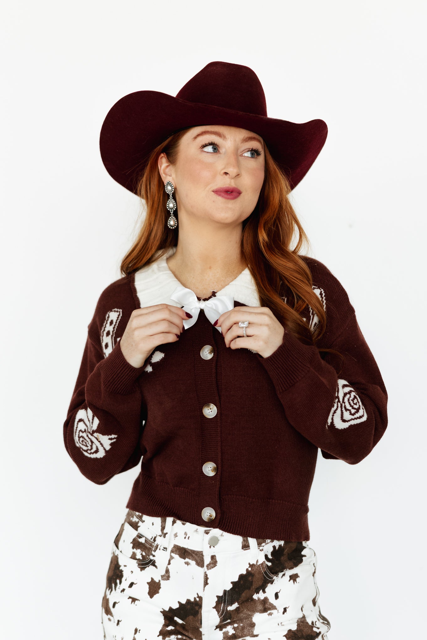 TH2307 DOUBLE HORSESHOE BURGUNDY SWEATER  (7 PIECE)