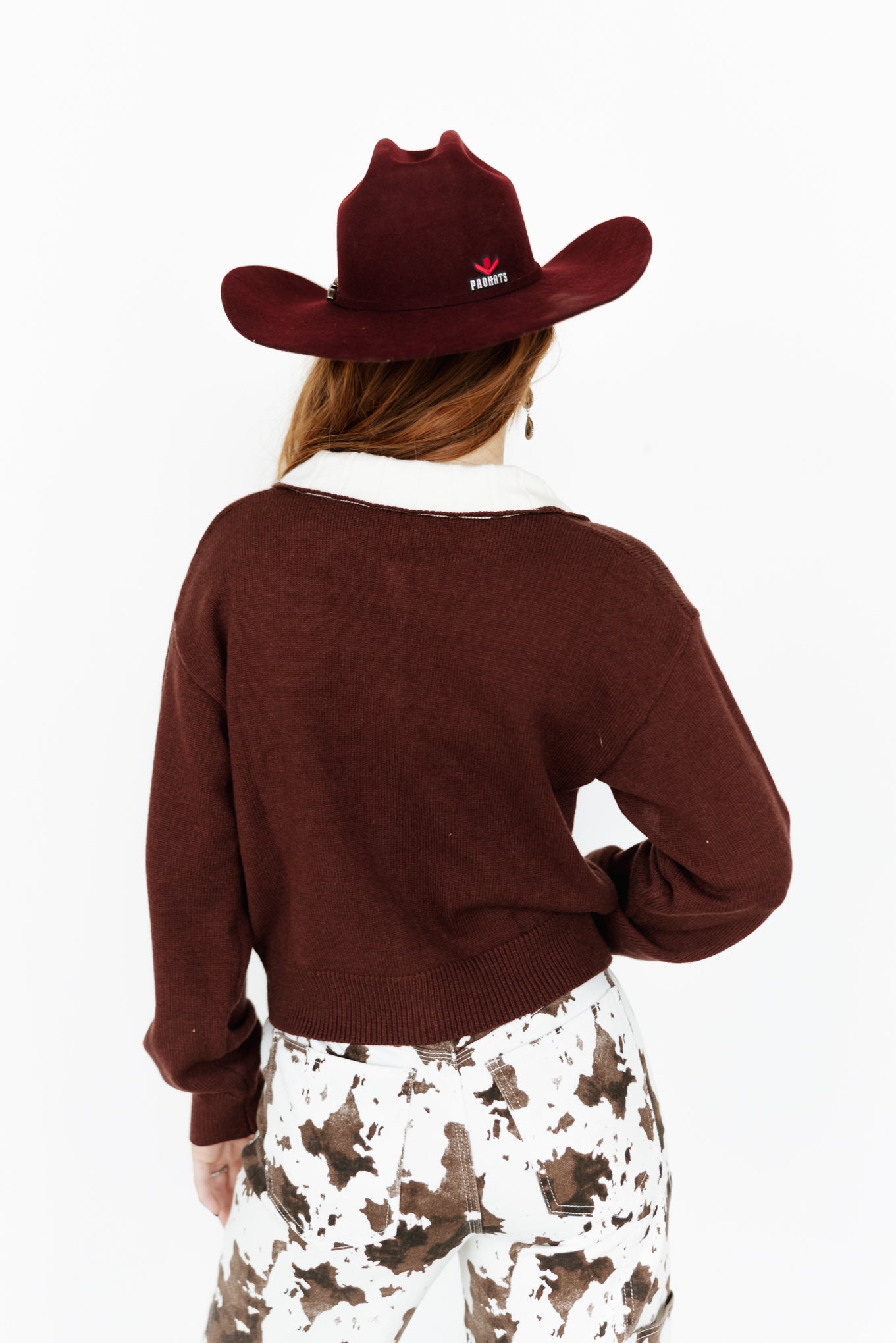TH2307 DOUBLE HORSESHOE BURGUNDY SWEATER  (7 PIECE)
